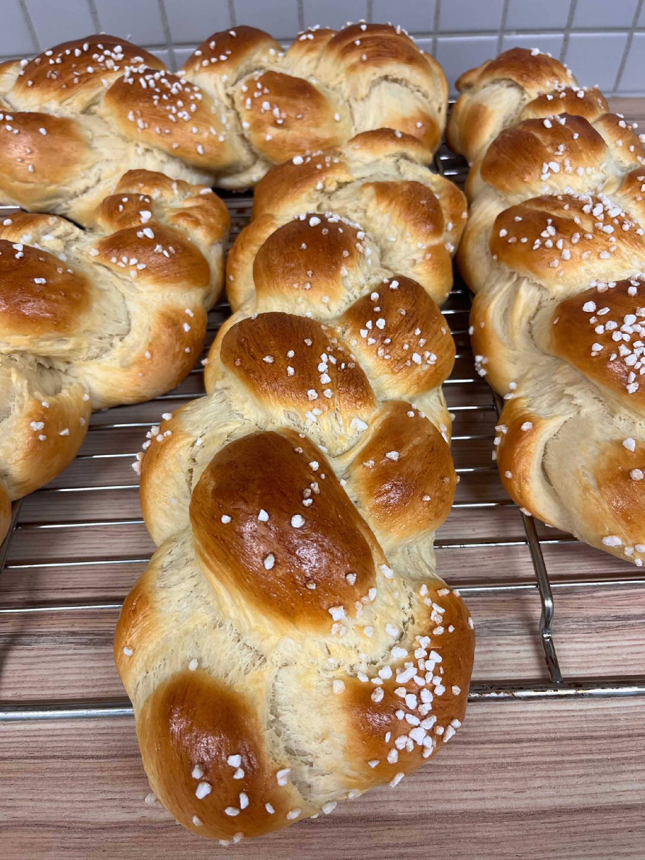 Leckere Hefezöpfe für die Schule